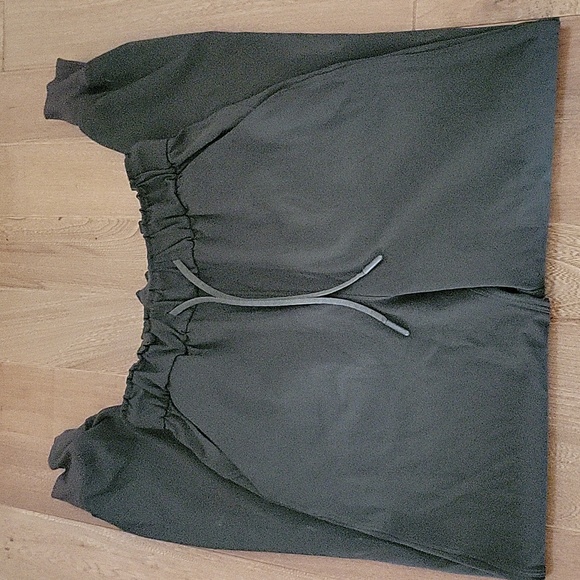 Lululemon Stretch High-Rise Jogger Pant Dark Olive Style W5DQDS Size 2 - Picture 4 of 11